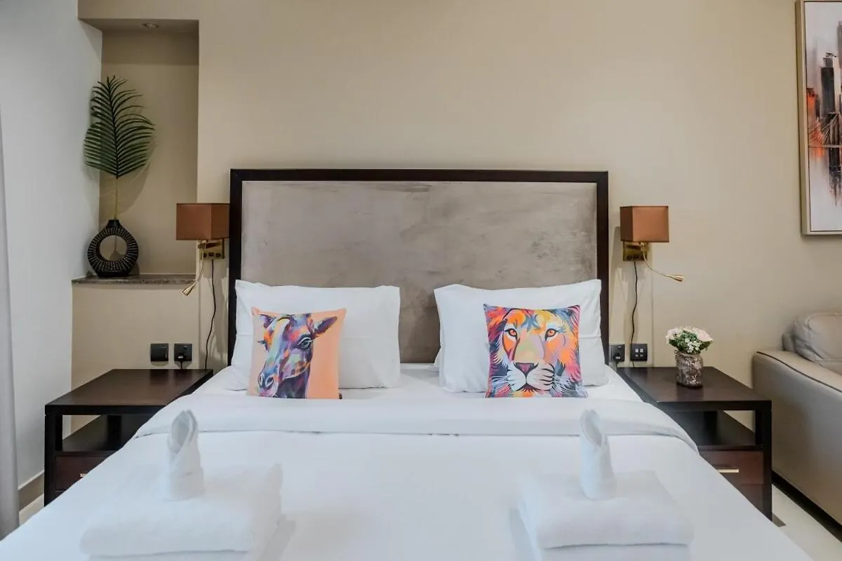 Clever Guest 002 Elite Downtown Dubai United Arab Emirates